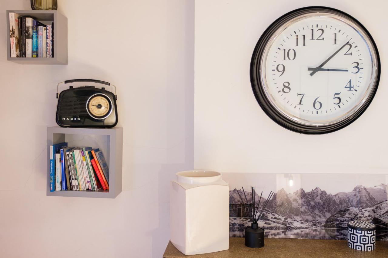 Au Grey D'Annecy, Studio Cosy Au Coeur De La Ville Luaran gambar